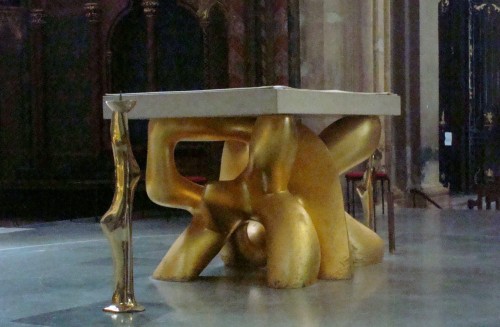 Aix - alter and candlestick